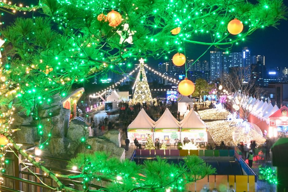 겨울밤 앞산을 수놓는 크리스마스 빛 축제 산책기 3 3579039 image2 1
